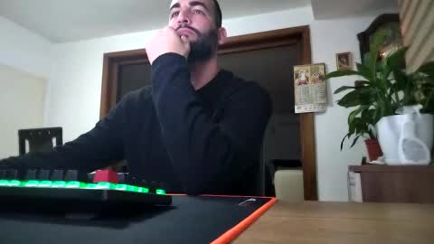 Snapshot of juicecuple chatting on 12.29.24 CoupleJuice online show from 12.29.24