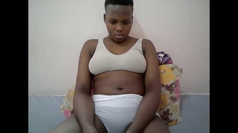 juicy_bella2 online show from 09.24.25