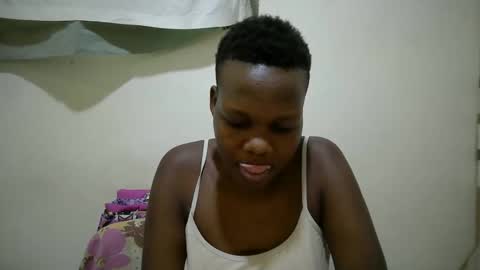 juicy_bella2 online show from 10.02.25