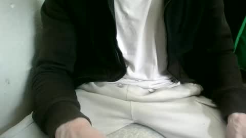 Snapshot of juju78juju chatting on 02.20.25 juju78juju online show from 02.20.25