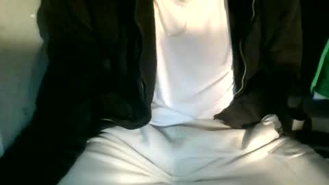 Snapshot of juju78juju chatting on 02.20.25 juju78juju online show from 02.20.25