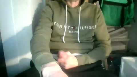 Snapshot of juju78juju chatting on 10.17.25 juju78juju online show from 10.17.25