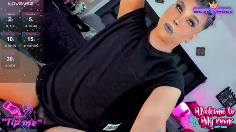 Snapshot of jujubee_lander chatting on 01.17.25 Jujubee online show from 01.17.25
