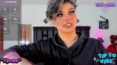 Snapshot of jujubee_lander chatting on 01.26.25 Jujubee online show from 01.26.25