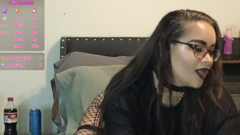 Snapshot of julesssnextdoor chatting on 01.31.25 Julesss online show from 01.31.25