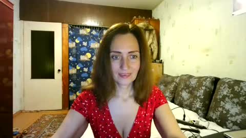 Snapshot of juliaa_foxi chatting on 12.08.24 juliaa_foxi online show from 12.08.24