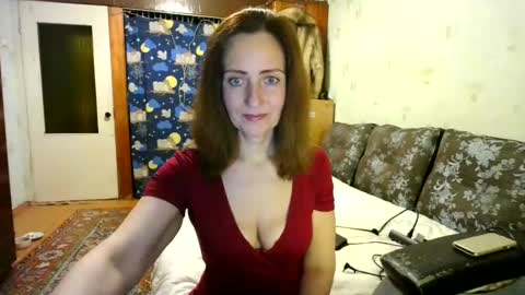 Snapshot of juliaa_foxi chatting on 03.08.25 juliaa_foxi online show from 03.08.25