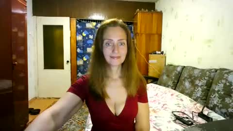 Snapshot of juliaa_foxi chatting on 09.10.25 juliaa_foxi online show from 09.10.25