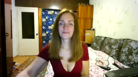 Snapshot of juliaa_foxi chatting on 09.24.25 juliaa_foxi online show from 09.24.25