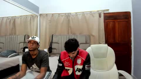 Snapshot of julian_billy chatting on 01.18.25 julian billy online show from 01.18.25