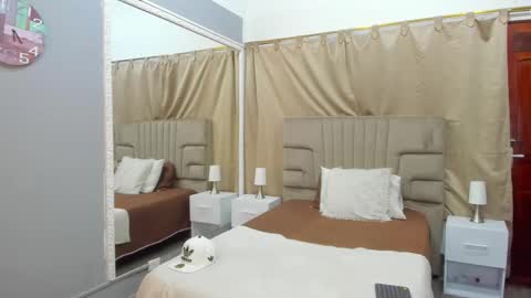 Snapshot of julian_billy chatting on 02.17.25 julian billy online show from 02.17.25