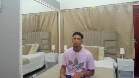 Snapshot of julian_billy chatting on 03.01.25 julian billy online show from 03.01.25