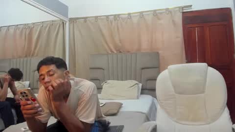 Snapshot of julian_billy chatting on 03.03.25 julian billy online show from 03.03.25