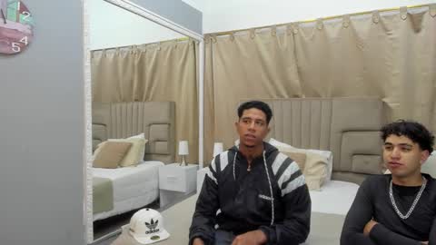 Snapshot of julian_billy chatting on 03.06.25 julian billy online show from 03.06.25