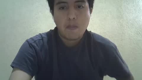 Snapshot of julianalvarez95 chatting on 12.01.24 Julian online show from 12.01.24