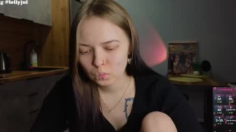 Snapshot of julidropp chatting on 03.03.25 julidropp online show from 03.03.25