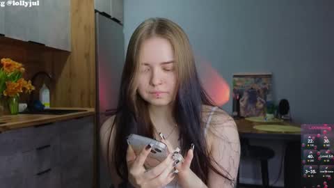 Snapshot of julidropp chatting on 03.12.25 julidropp online show from 03.12.25