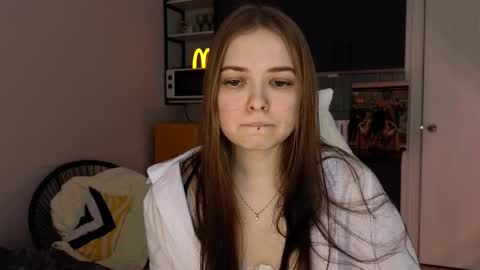 Snapshot of julidropp chatting on 11.27.25 julidropp online show from 11.27.25