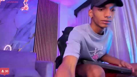 Julien online show from 11.03.25