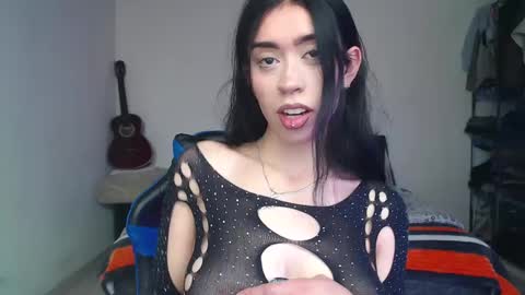 Julieta online show from 10.14.25