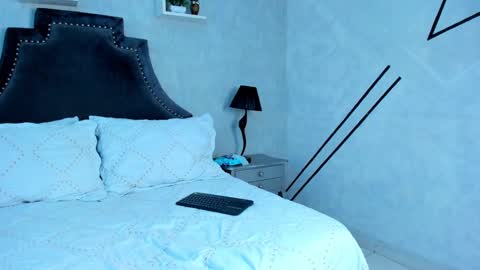 julietakane online show from 12.09.24