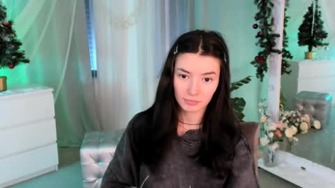Snapshot of julietaromaniss chatting on 01.05.25 Julieta or Jully online show from 01.05.25