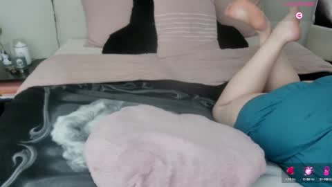 Juli Monroe online show from 01.31.25