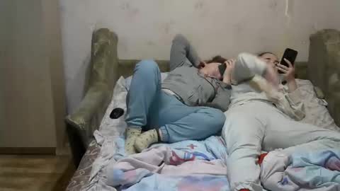 Snapshot of juliya_katie chatting on 10.24.25 Juliya Katie online show from 10.24.25