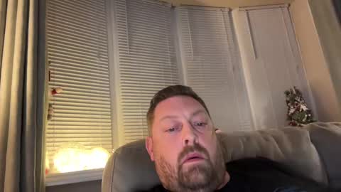 Snapshot of junky345 chatting on 12.01.24 Junky online show from 12.01.24