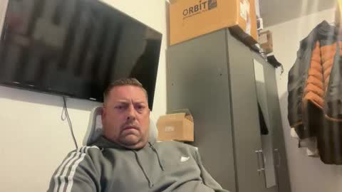 Snapshot of junky345 chatting on 10.28.25 Junky online show from 10.28.25