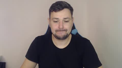 Snapshot of just_a_nice_guy_27 chatting on 01.18.25 Alex online show from 01.18.25