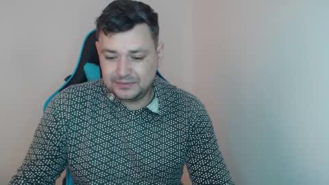 Snapshot of just_a_nice_guy_27 chatting on 02.19.25 Alex online show from 02.19.25