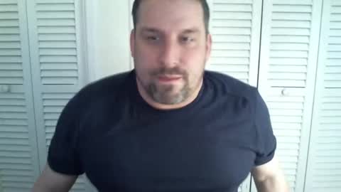 Snapshot of just_inside chatting on 02.05.25 just_inside online show from 02.05.25