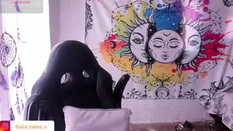 Snapshot of just_katiex chatting on 02.23.25 Sofia online show from 02.23.25