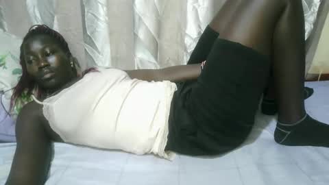 Snapshot of just_kendy chatting on 09.19.25 just_kendy online show from 09.19.25