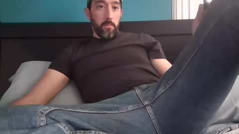 Snapshot of justcallmelaz chatting on 10.26.25 just laz online show from 10.26.25