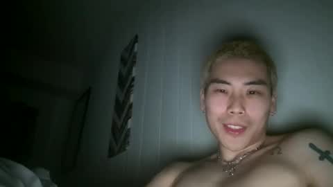 Snapshot of justhereforfuns7t chatting on 02.25.25 justhereforfuns7t online show from 02.25.25