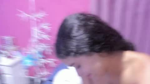 JUSTIN Y JAZMIN online show from 12.19.24