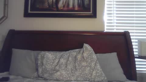 Snapshot of justphoenixxx chatting on 09.19.25 justphoenixxx online show from 09.19.25