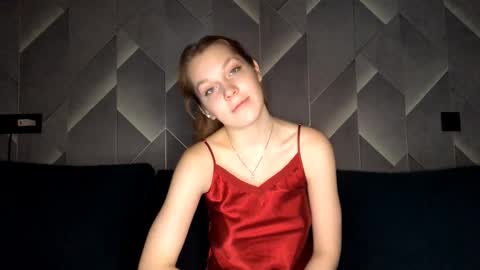 Lina online show from 10.16.25