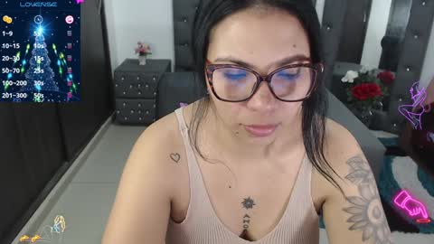 Snapshot of kaarlaa_ chatting on 12.23.24 Karla online show from 12.23.24