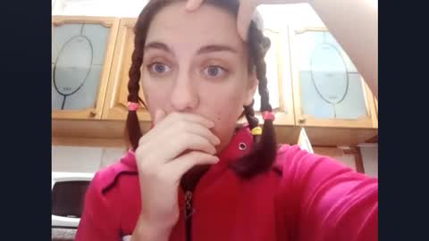 Nika online show from 10.22.25