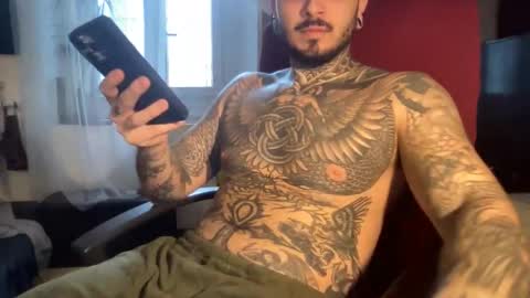 Snapshot of kadmon33 chatting on 11.06.25 kadmon33 online show from 11.06.25