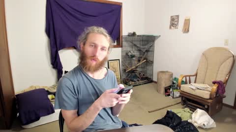 Snapshot of kaiku77 chatting on 12.30.24 Kaiku77 online show from 12.30.24