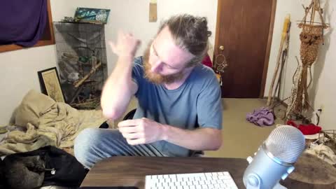 Snapshot of kaiku77 chatting on 01.03.25 Kaiku77 online show from 01.03.25