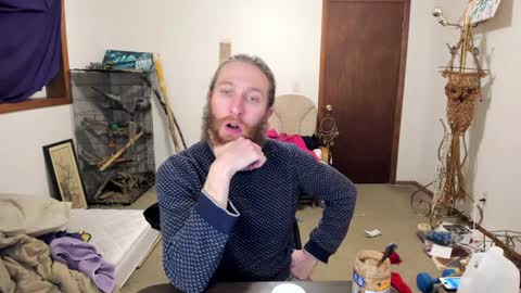 Snapshot of kaiku77 chatting on 01.12.25 Kaiku77 online show from 01.12.25