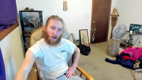 Snapshot of kaiku77 chatting on 01.22.25 Kaiku77 online show from 01.22.25