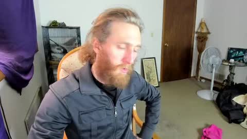 Snapshot of kaiku77 chatting on 03.05.25 Kaiku77 online show from 03.05.25