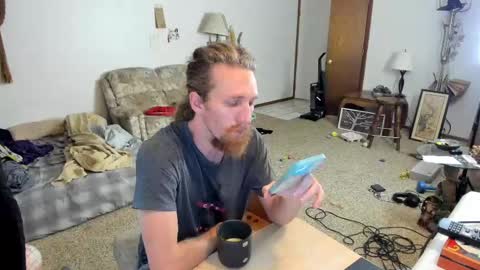 Snapshot of kaiku77 chatting on 09.16.25 Kaiku77 online show from 09.16.25