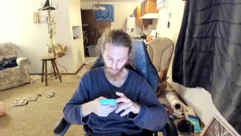 Snapshot of kaiku77 chatting on 10.30.25 Kaiku77 online show from 10.30.25